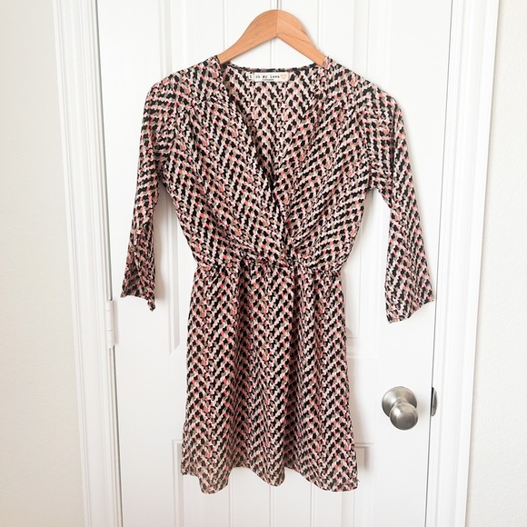 Oh My Love London Patterned 3/4 Sleeve Mini Dress Size XS - Picture 1 of 2